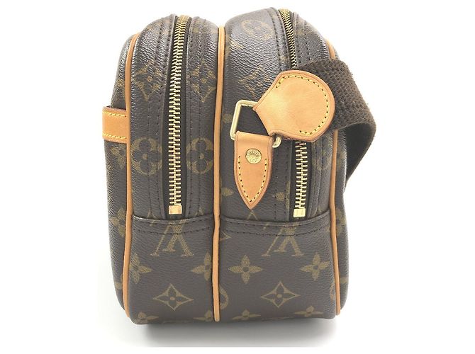 Louis Vuitton Monograma reportero PM M45254 Castaño - vista 3