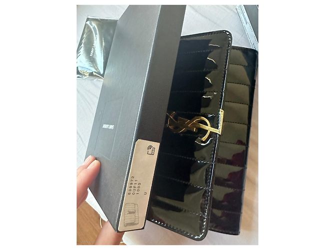 Yves Saint Laurent Cartera / clutch Vicky - vista 5