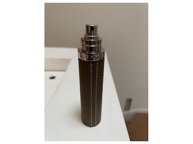 Hermès Hermes profumo spray per pelle Taupe - vista 3