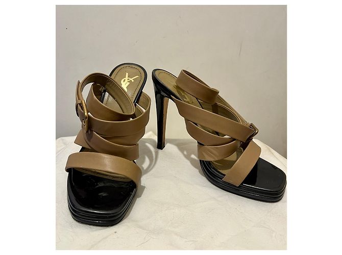 Yves Saint Laurent YSL splendidi sandali avvolgenti alla caviglia Marrone Caramello - vista 3