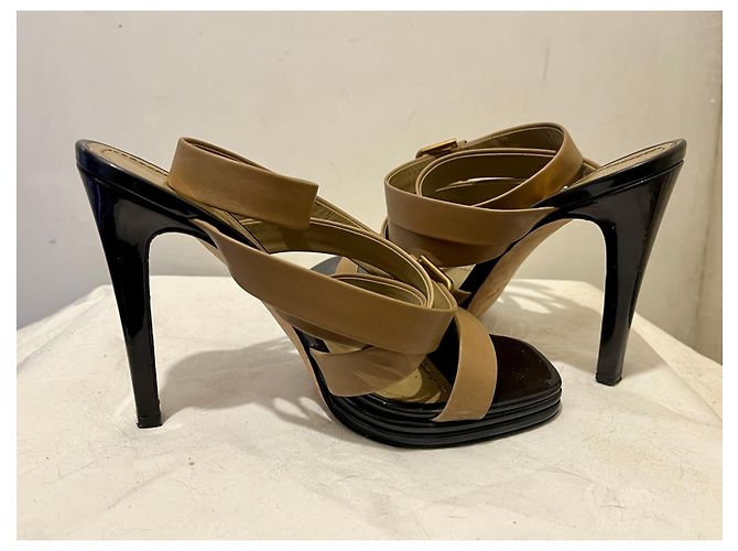Yves Saint Laurent YSL splendidi sandali avvolgenti alla caviglia Marrone Caramello - vista 8