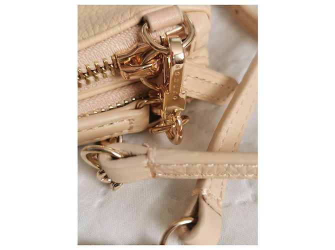 Borsa a spalla Sandro in pelle beige Gold hardware - vista 7