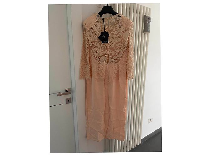 Elisabetta Franchi Spitzenkleid Nude mit Schlitz Pink Rot - Ansicht 2