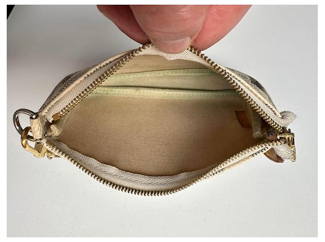 Louis Vuitton Mini accessori per pochette Blu - vista 11