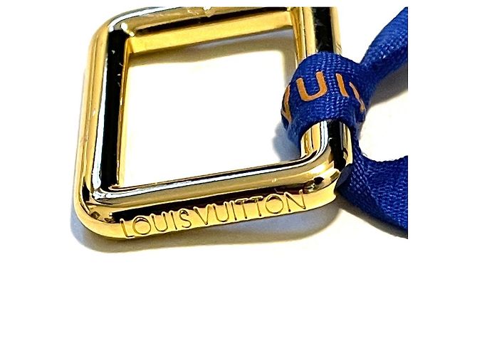 Louis Vuitton Bag Charm Golden Metal - view 2