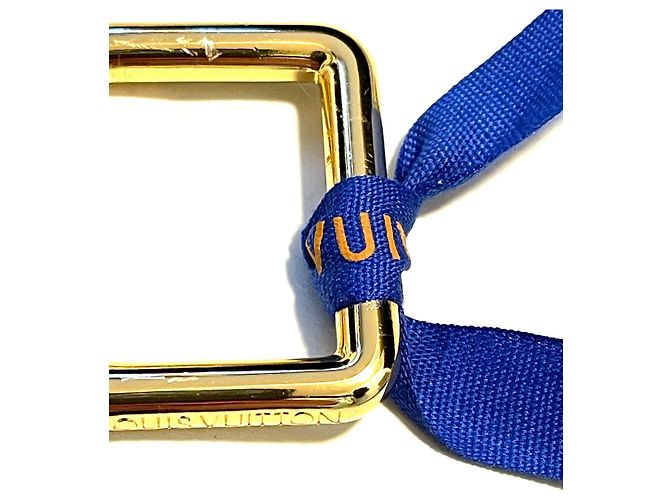 Louis Vuitton Bag Charm Golden Metal - view 3