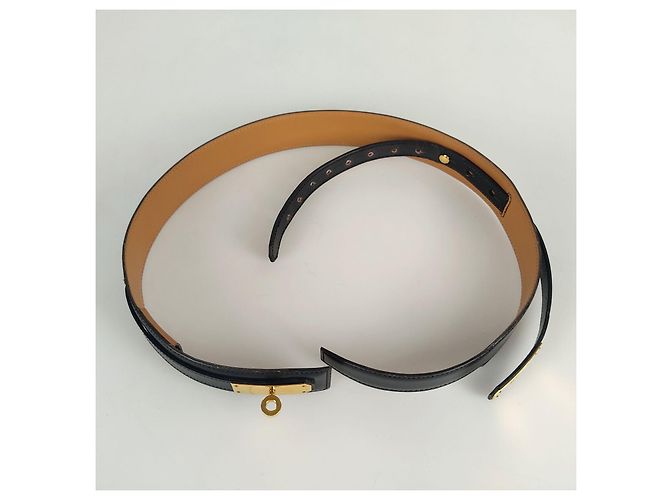 Hermès Damengürtel Kelly aus schwarzem Leder - Ansicht 4