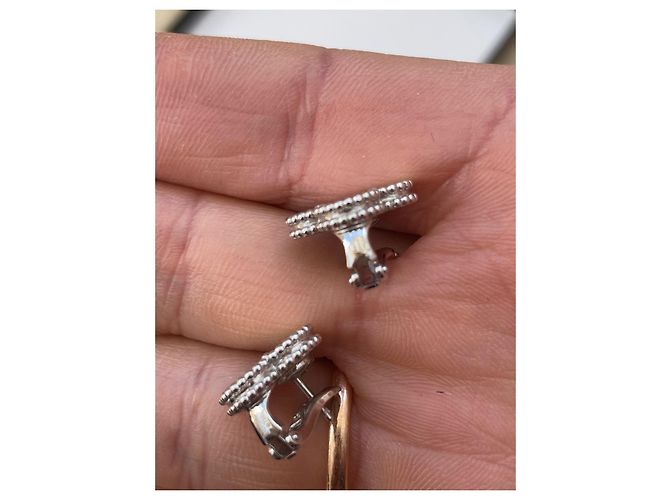 Pendientes Van Cleef & Arpels en oro blanco - vista 4