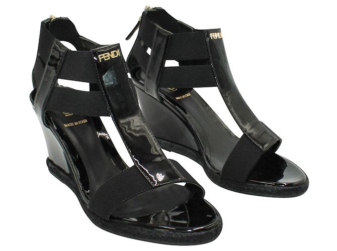 Fendi Sandales compensées noires Vernice - vue 2