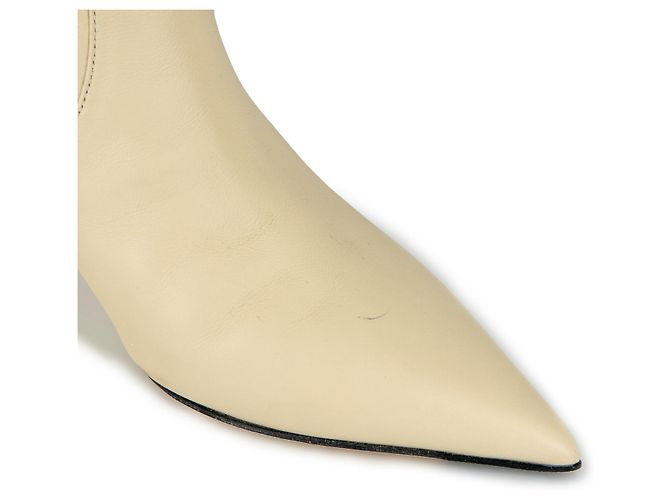Jimmy Choo Hohe Stiefel aus Lammleder Creme 8cm Absatz - Ansicht 4