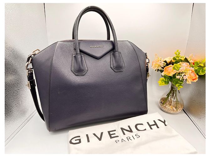 Borsa a mano Givenchy Antigona in pelle blu scuro - vista 2