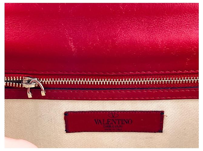 Clutch Valentino Garavani Glam Lock Rossa in Pelle - vista 15