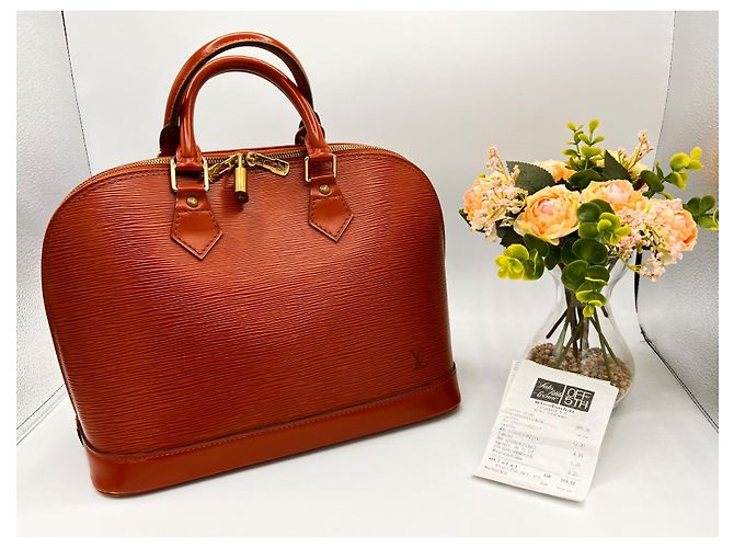 Louis Vuitton Alma in pelle Epi arancione - vista 2