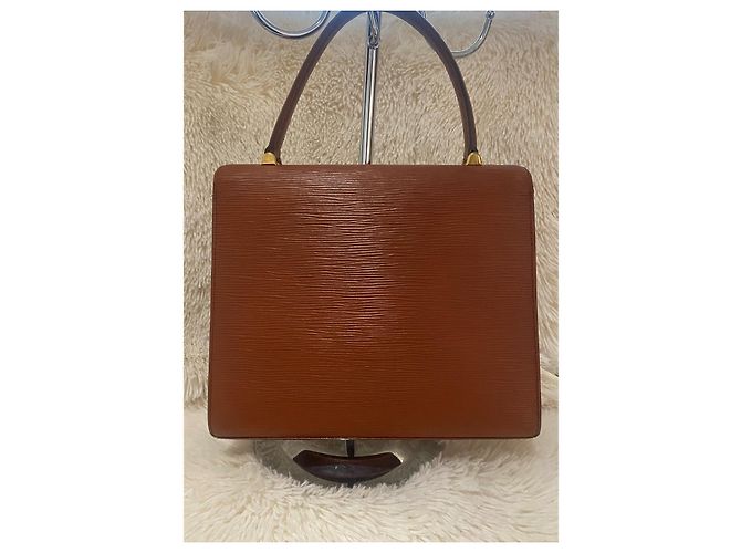 Borsa Louis Vuitton in pelle Epi color Caramello - vista 3