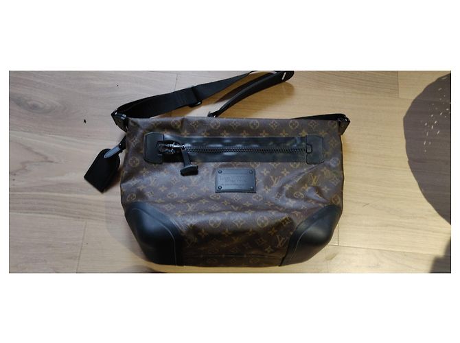 Borsa da viaggio impermeabile Louis Vuitton Monogram Macassar Marrone - vista 2