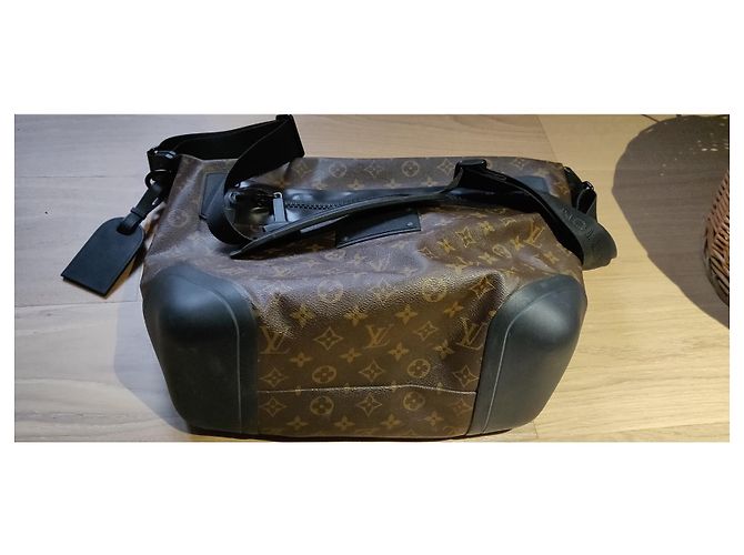 Borsa da viaggio impermeabile Louis Vuitton Monogram Macassar Marrone - vista 5