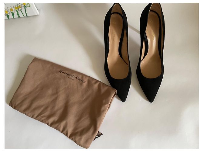 Décolleté Gianvito Rossi in scamosciato nero 85mm - vista 4