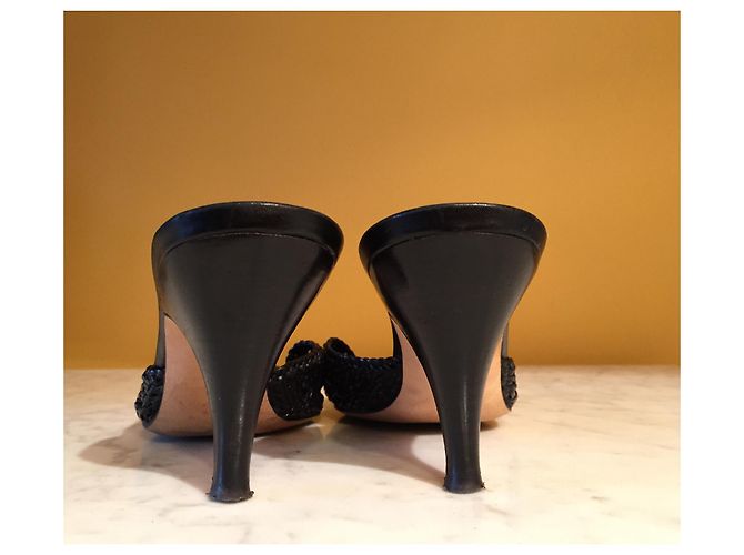 Pollini Pumps aus schwarzem Leder 8cm Absatz - Ansicht 2