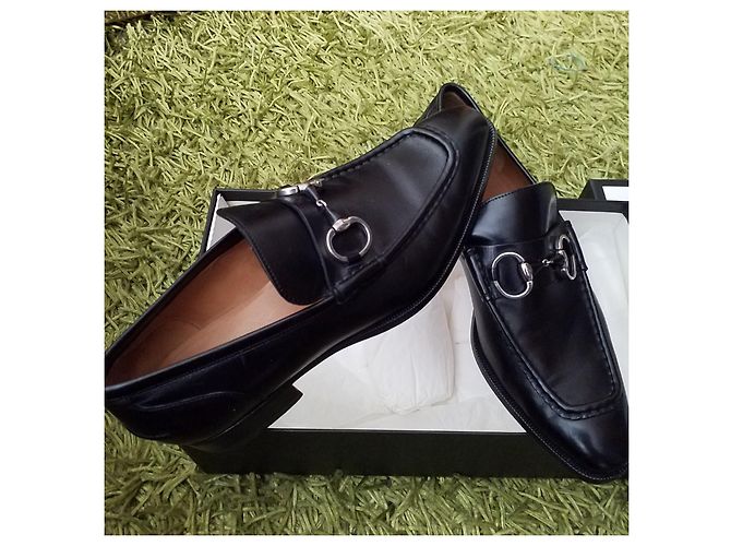 Mocassini Gucci in pelle nera Nero - vista 2