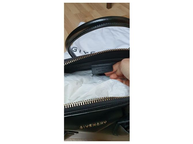 Givenchy Glatte schwarze mittlere Antigona - Ansicht 6