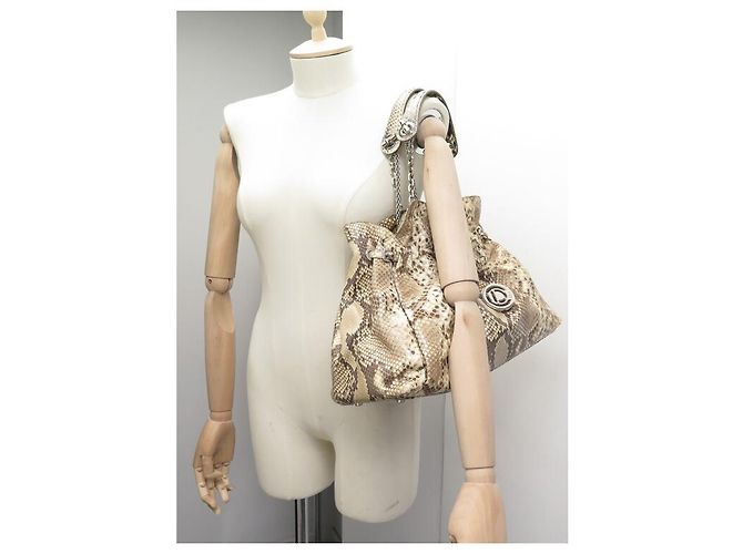 NOVA BOLSA CHRISTIAN DIOR 30 BOLSA DE COURO PYTHON BEGE - vista 3