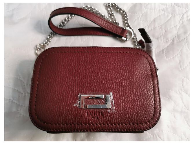 Borsa a tracolla Lancel in pelle martellata bordeaux Bordò Silver hardware - vista 16