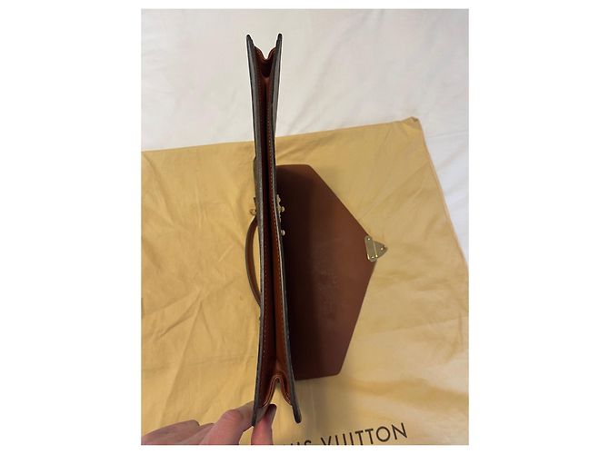 Louis Vuitton Porte-documents en cuir marron - vue 4