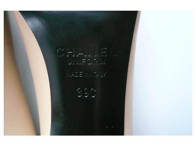 CHANEL Nuove décolleté bicolore T39C Beige - vista 9