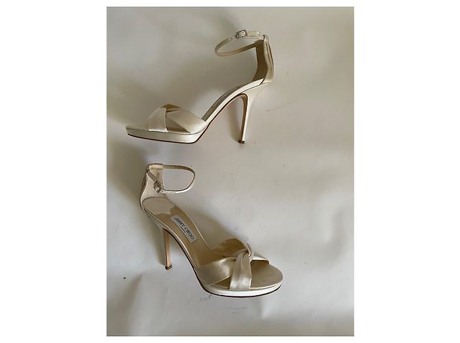 Sandali Jimmy Choo in raso crema - vista 5
