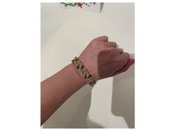 Autre Marque Goldfarbenes Armband mit Kristallen und grünen und roten Steinen Golden - Ansicht 16