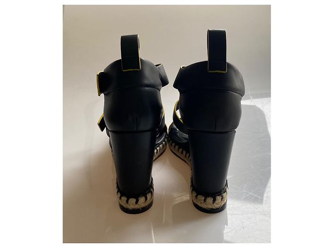 Sandali Chanel in pelle nera Nero - vista 7