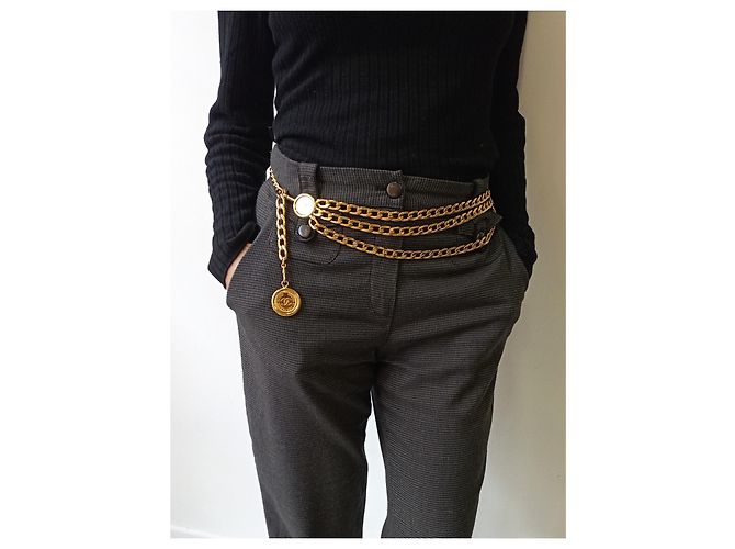 Chanel Kettengürtel in Gold mit 3 Medaillons 85 cm Golden - Ansicht 6