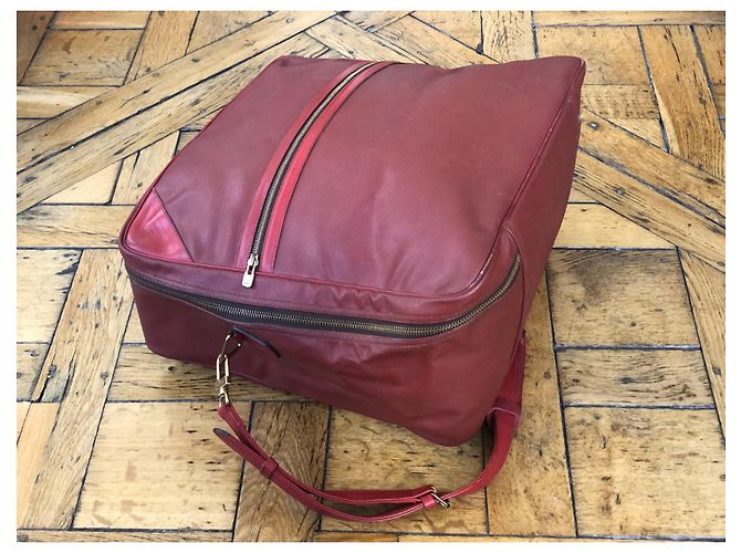 Louis Vuitton American's Cup Red Rubber Suitcase - view 2