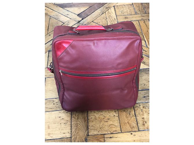Louis Vuitton American's Cup Red Rubber Suitcase - view 8