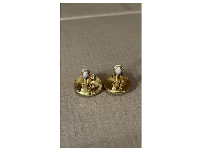 Coco Crush Orecchini Chanel CC Mark placcati oro Gold hardware - vista 2
