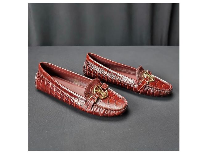 Ballerine Louis Vuitton in vernice rosso scuro Bordò - vista 2