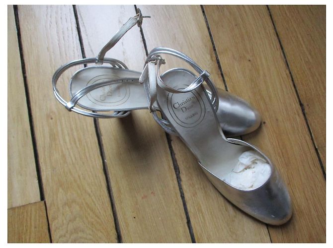 Christian Dior Scarpe in pelle argento, 36,5. - vista 3