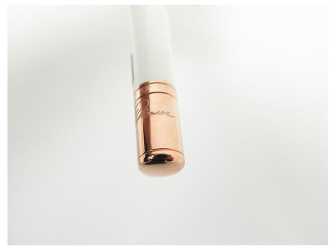 NUEVA PLUMA MONTBLANC MUSAS MARILYN MONROE MB117884 EDICIÓN BOLIGRAFO PERLA - vista 4