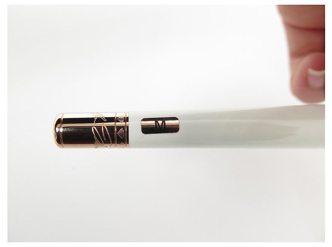 NUEVA PLUMA MONTBLANC MUSAS MARILYN MONROE MB117884 EDICIÓN BOLIGRAFO PERLA - vista 6