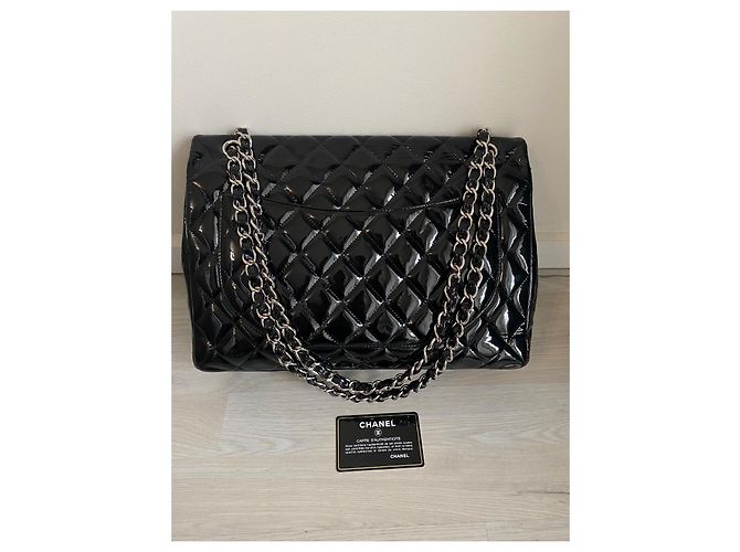 Timeless Chanel Maxi Jumbo Borsa nera in pelle verniciata Nero - vista 2