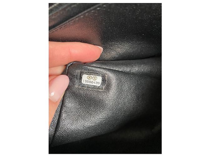 Timeless Chanel Maxi Jumbo Borsa nera in pelle verniciata Nero - vista 6