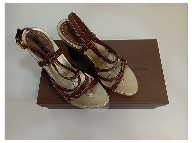 Sandali Louis Vuitton in pelle marrone e corda - vista 2