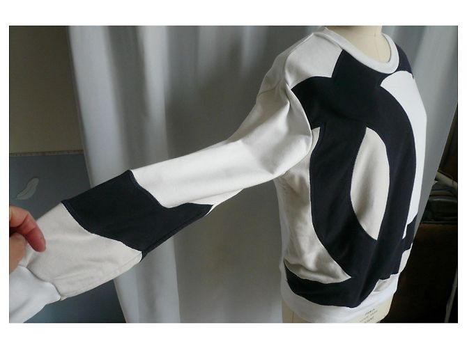 CHANEL Sammler-Sweatshirt mit Monogramm RARE Unisex S44 Mehrfarben - Ansicht 6