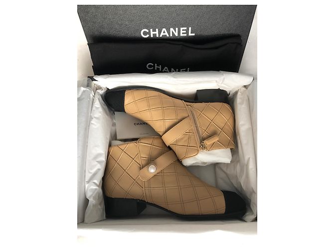 Chanel Stiefeletten Beige - Ansicht 7