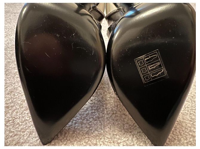 Saint Laurent Clássica Paris 110 Ankle boot com zíper em couro preto marfim Branco - vista 4