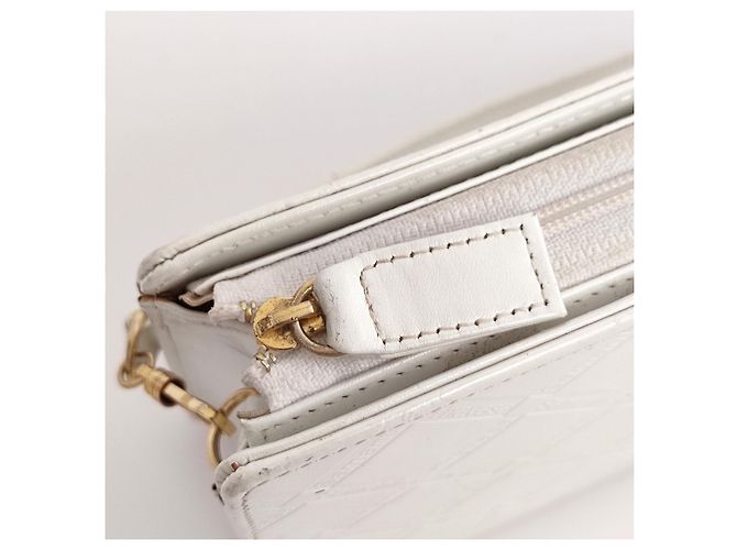 Autre Marque Bolsa em couro branco efeito pérola - vista 6