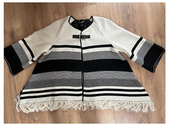 Strickjacke von Karen Millen, Poncho Weiß - Ansicht 13