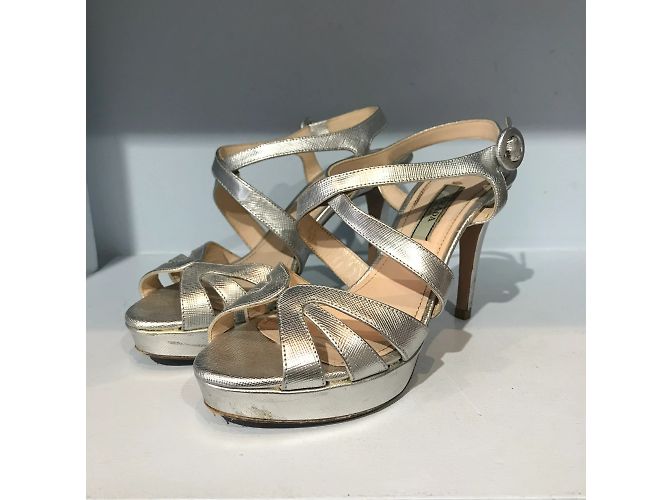 Sandali PRADA T.EU 35 Pelle Argento - vista 4