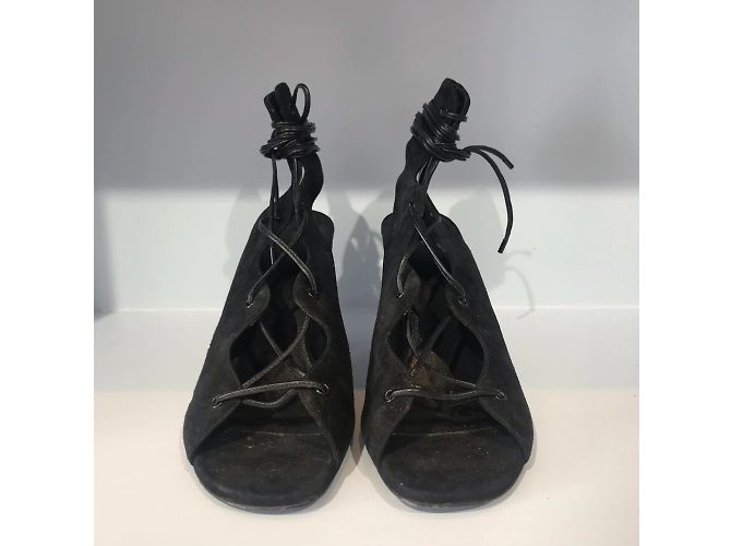 Sandali SAINT LAURENT T.EU 37.5 Camoscio Nero - vista 3