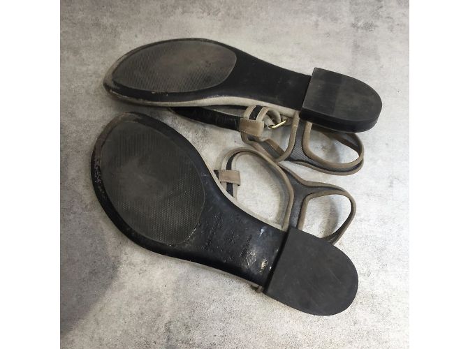 Sandali BALENCIAGA T.EU 36 Camoscio Grigio - vista 4